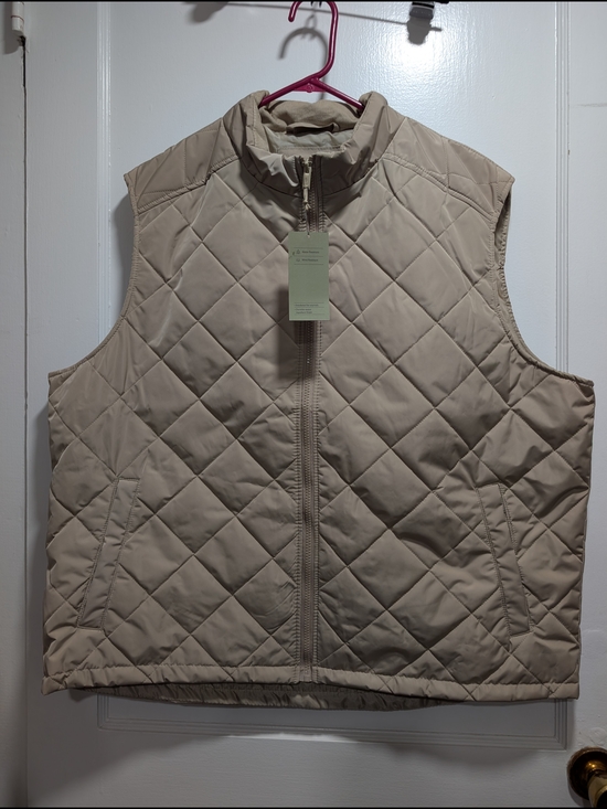 Goodfellow & Co Other - Goodfellow & Co Quilted Vest in Light Beige